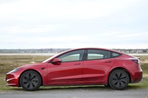 electric car service, ev repair, car battery maintenance